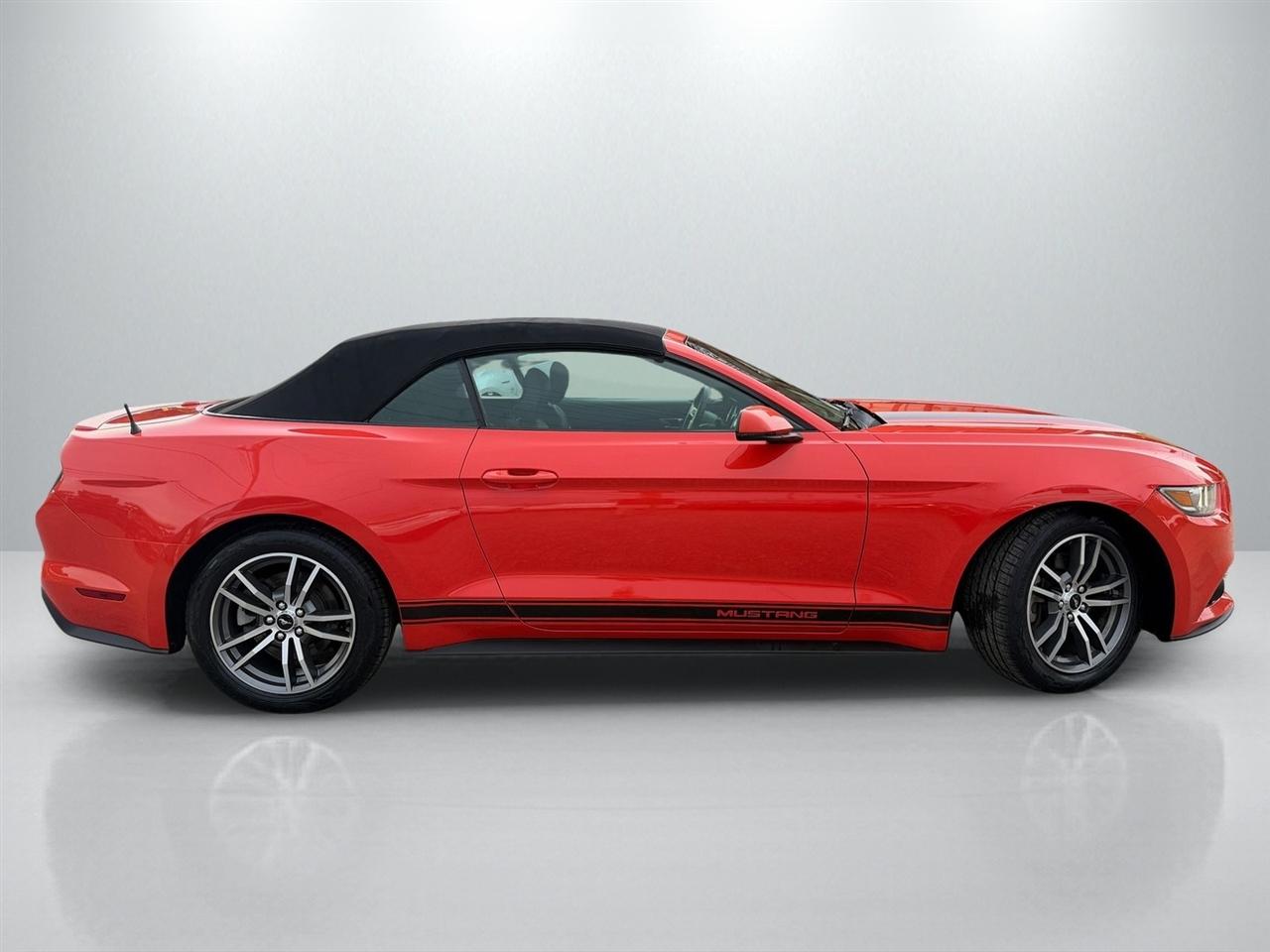 Ford Mustang EcoBoost Premium Convertible 2015