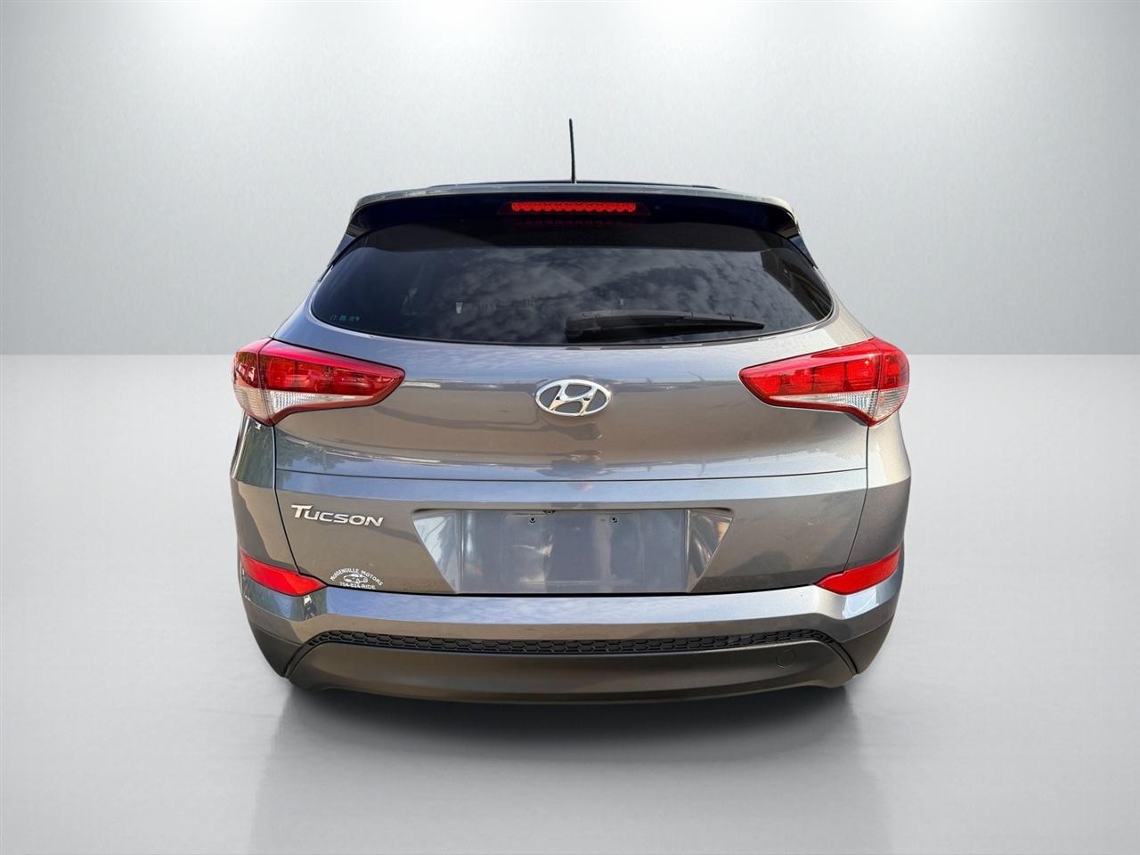 Hyundai Tucson SE 2017