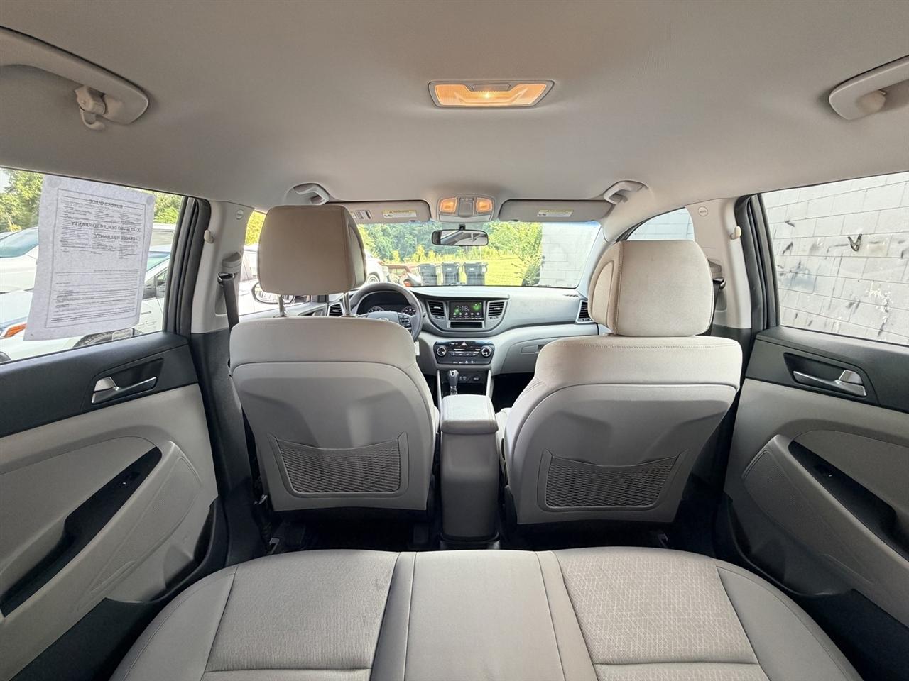 Hyundai Tucson SE 2017