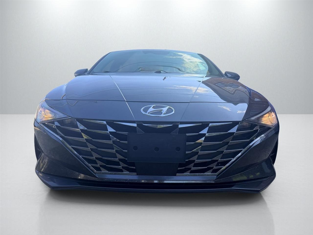 Hyundai Elantra SEL 2022