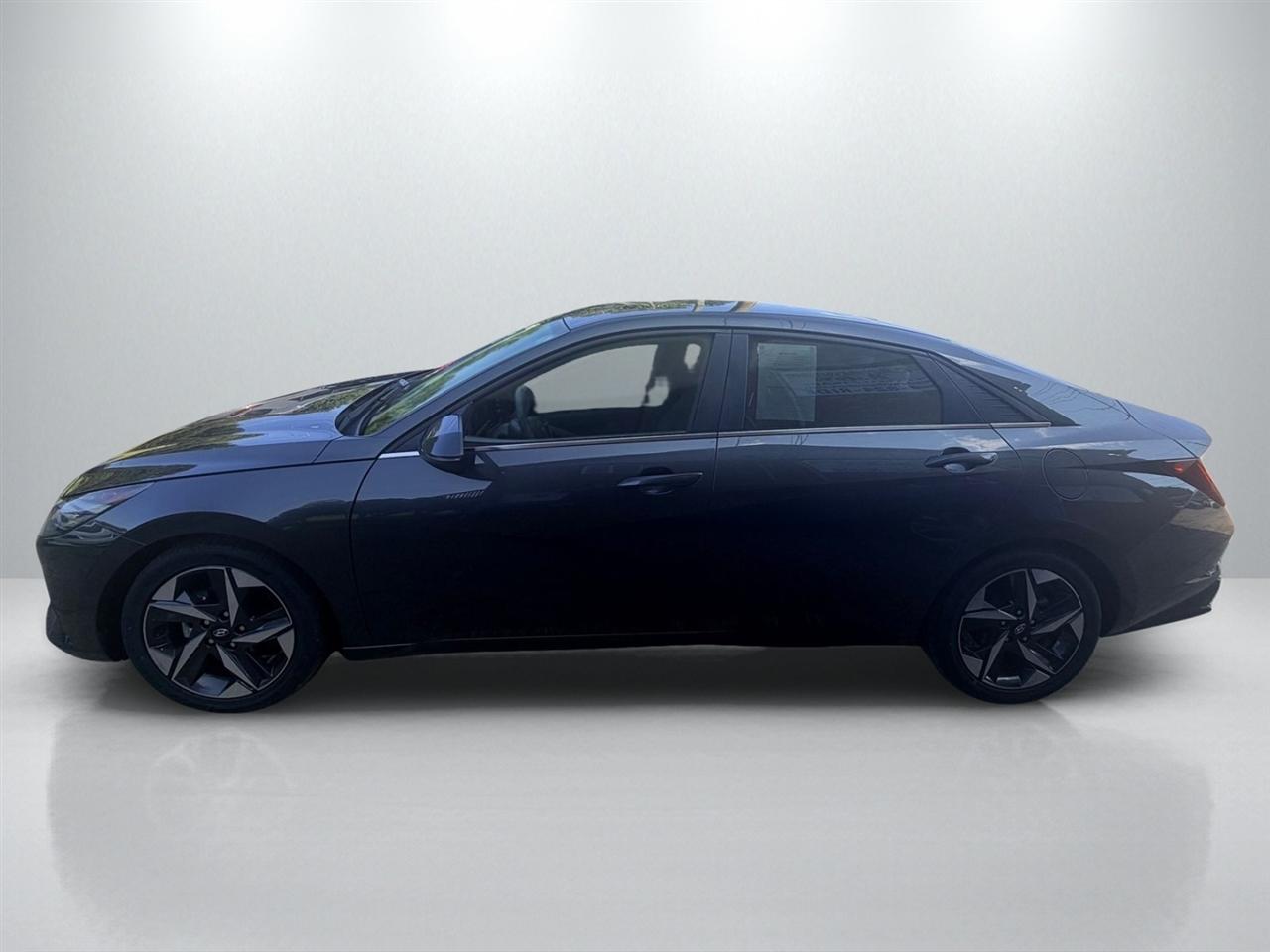 Hyundai Elantra SEL 2022