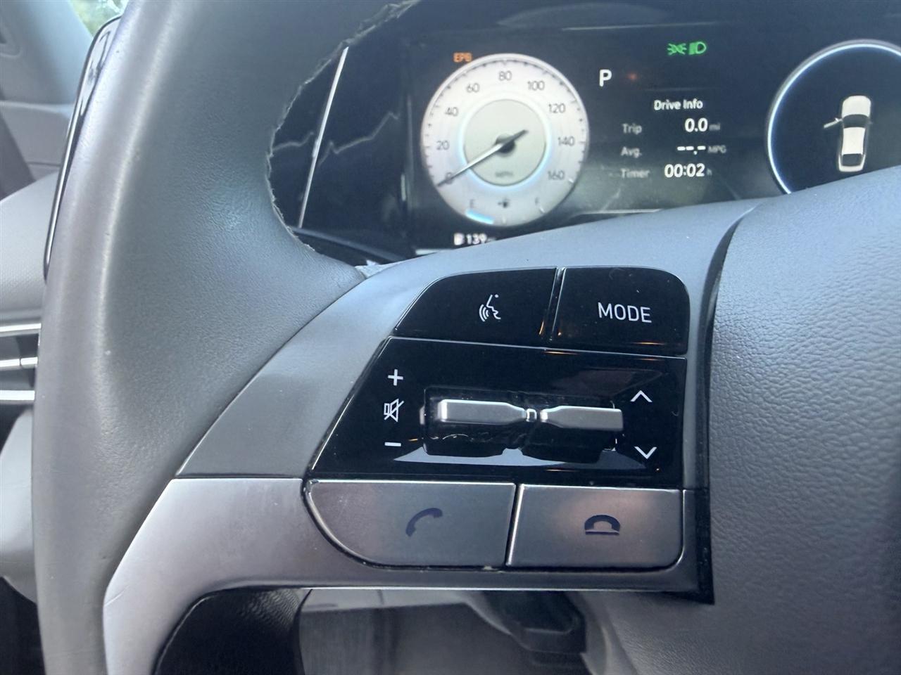 Hyundai Elantra SEL 2022