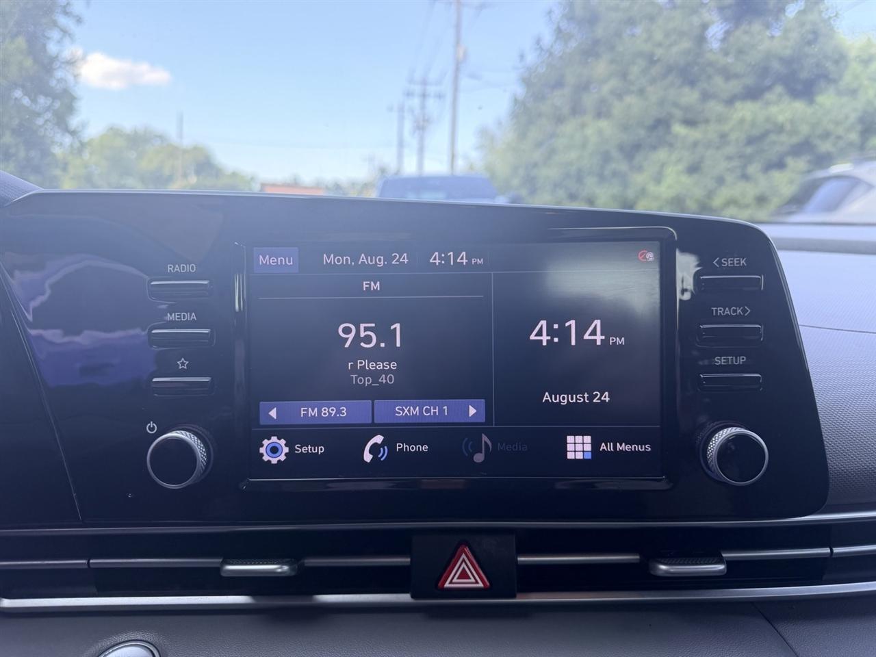 Hyundai Elantra SEL 2022