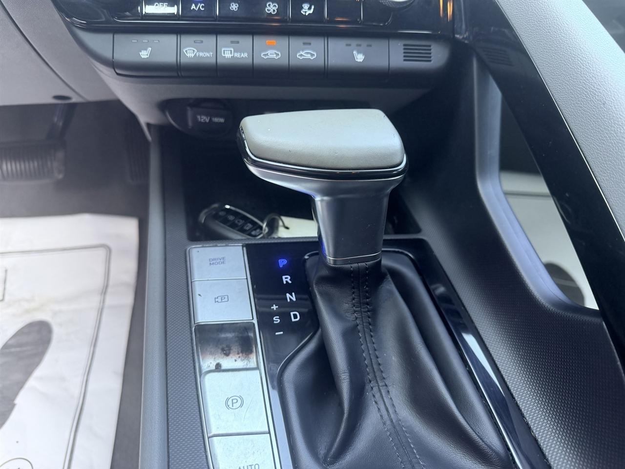 Hyundai Elantra SEL 2022