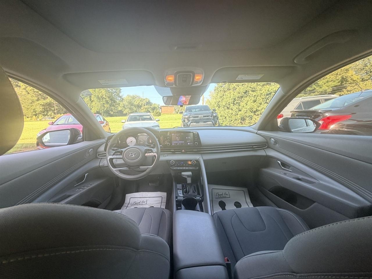 Hyundai Elantra SEL 2022