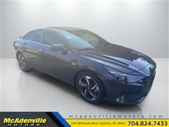 2022 Hyundai Elantra 