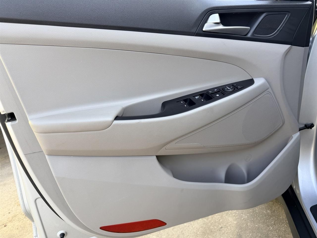 Hyundai Tucson SE 2019