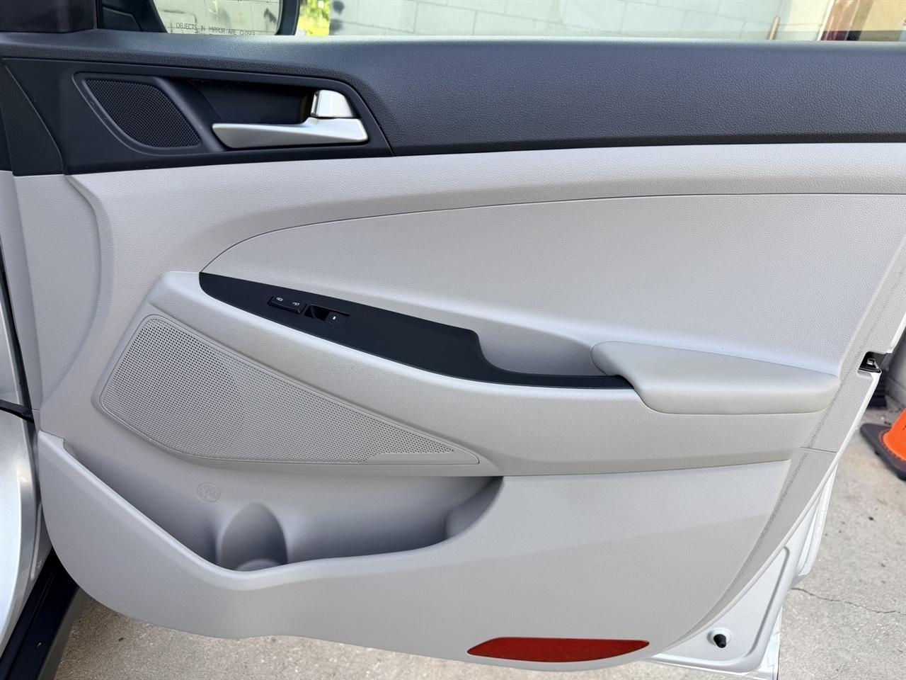 Hyundai Tucson SE 2019