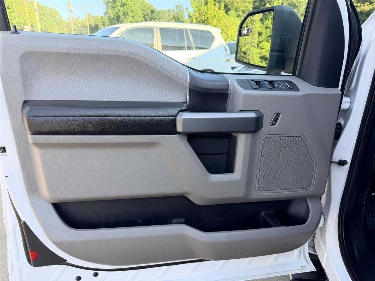 Ford F-150 Lariat SuperCab 8-ft. 4WD 2019