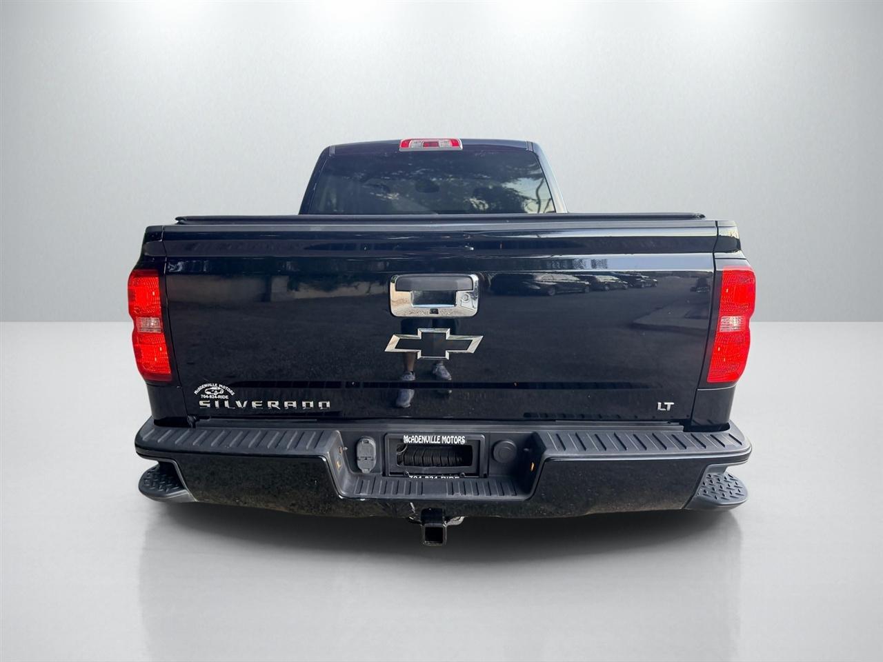 Chevrolet Silverado photo 6