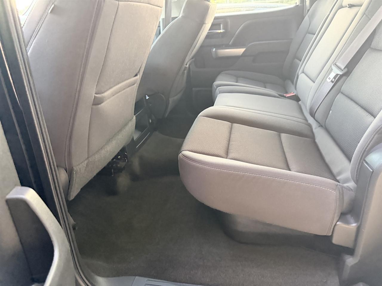 Chevrolet Silverado photo 28