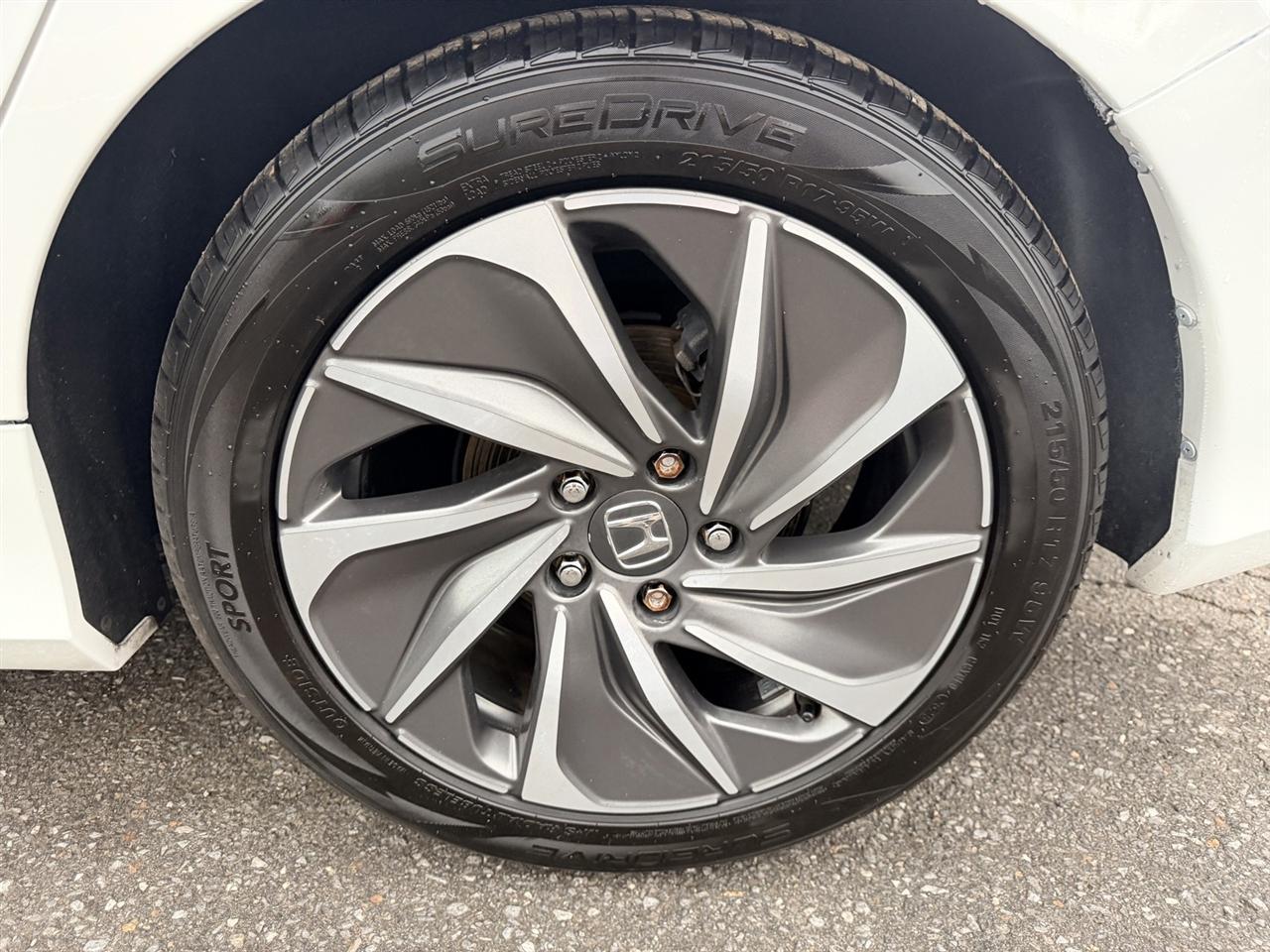 Honda Insight Touring 2019