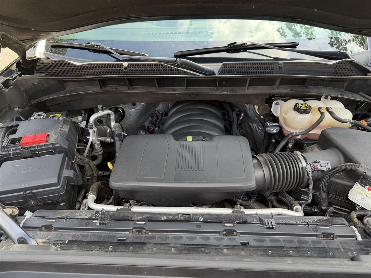 GMC Sierra 1500 SLT Crew Cab 4WD 2023