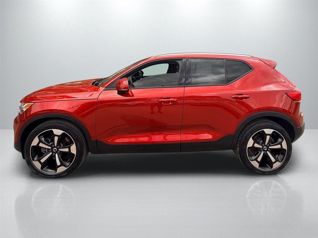 Volvo XC40 T4 Momentum 2021
