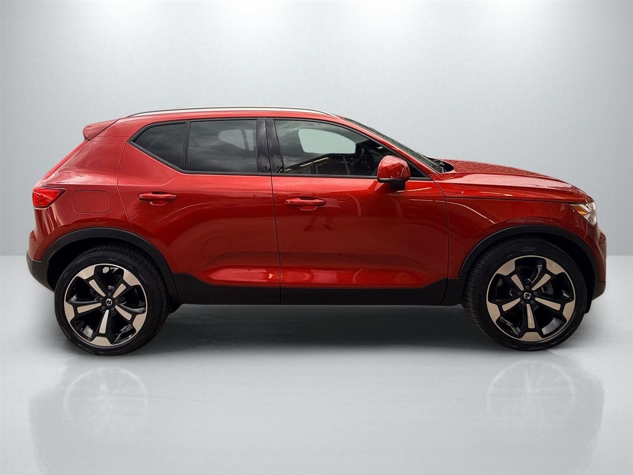 Volvo XC40 T4 Momentum 2021