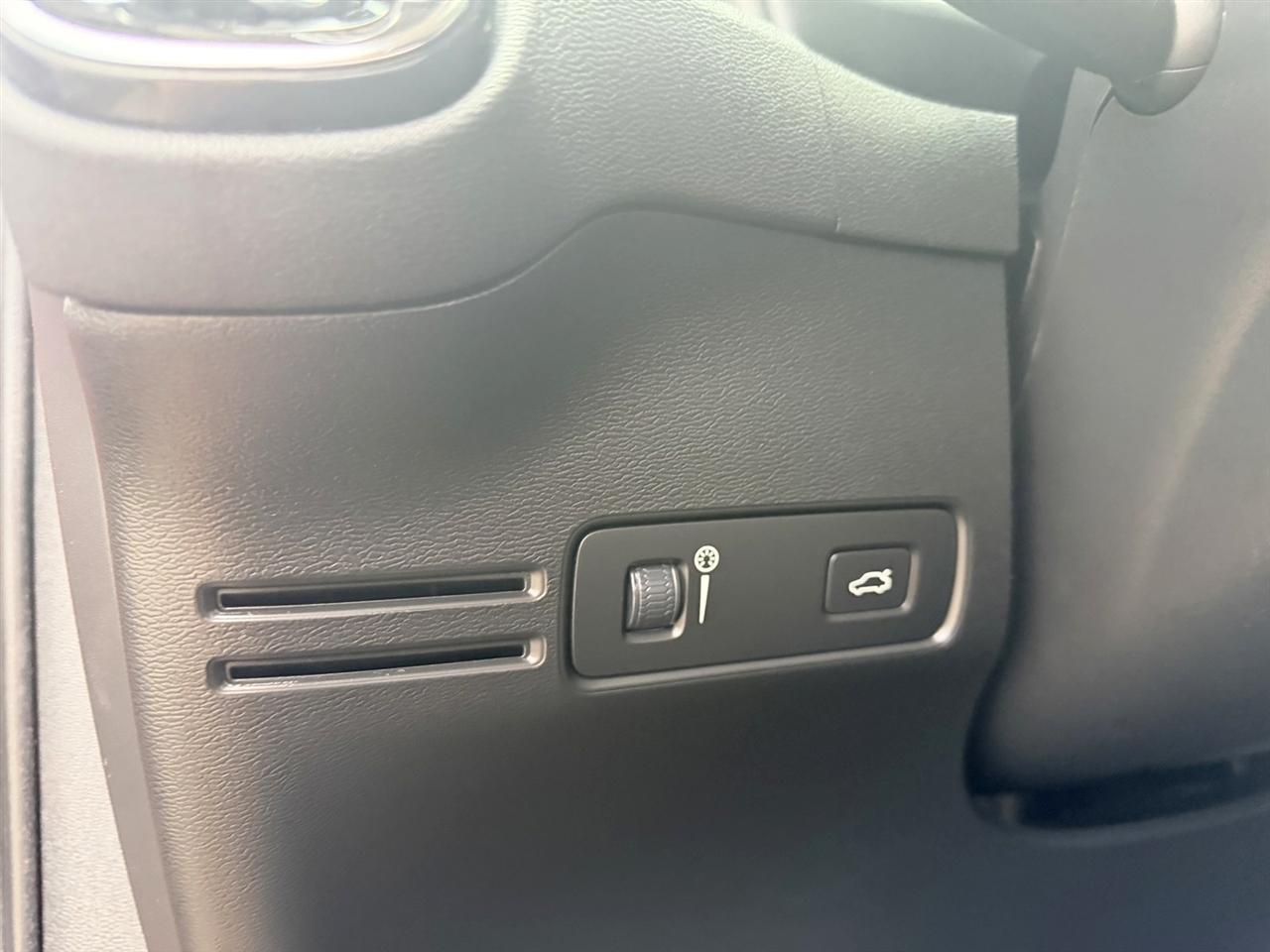 Volvo XC40 T4 Momentum 2021