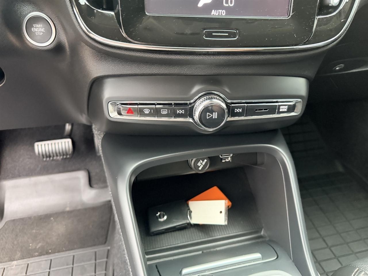 Volvo XC40 T4 Momentum 2021
