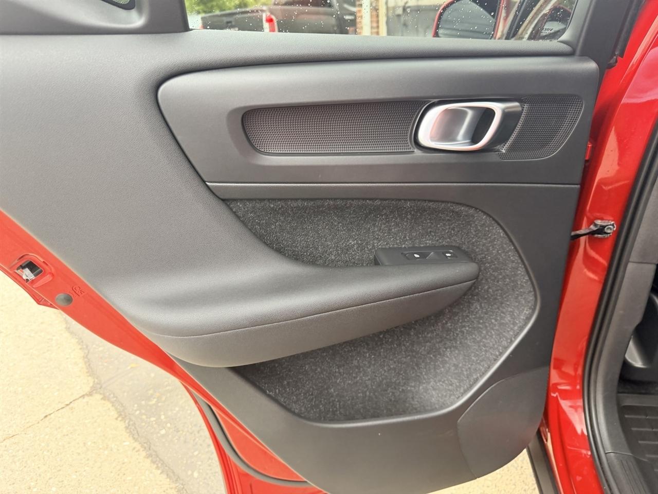 Volvo XC40 T4 Momentum 2021