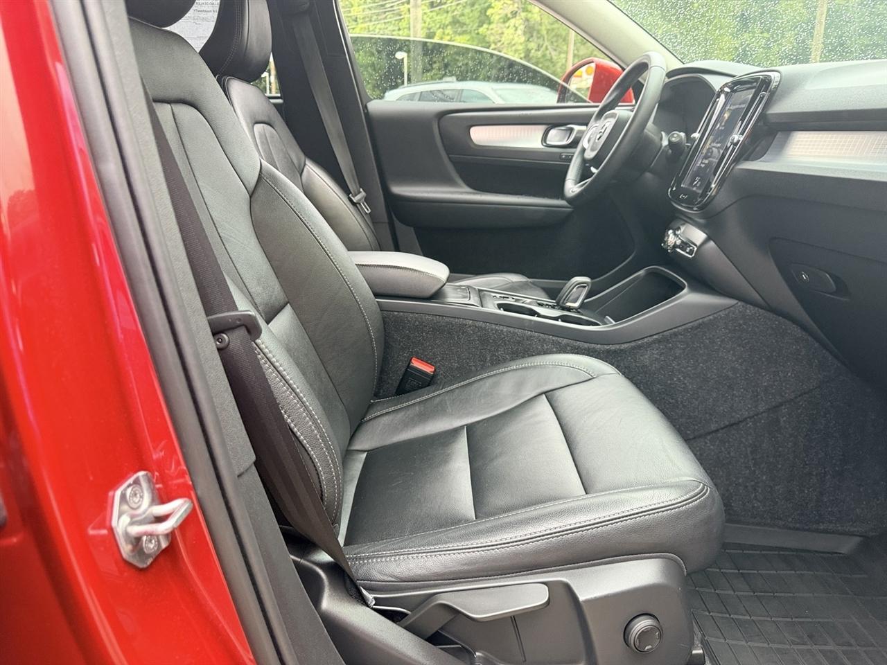 Volvo XC40 T4 Momentum 2021