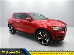 2021 Volvo XC40 