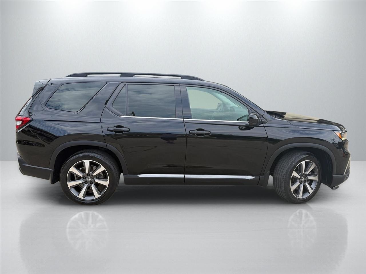 Honda Pilot Elite AWD 2023