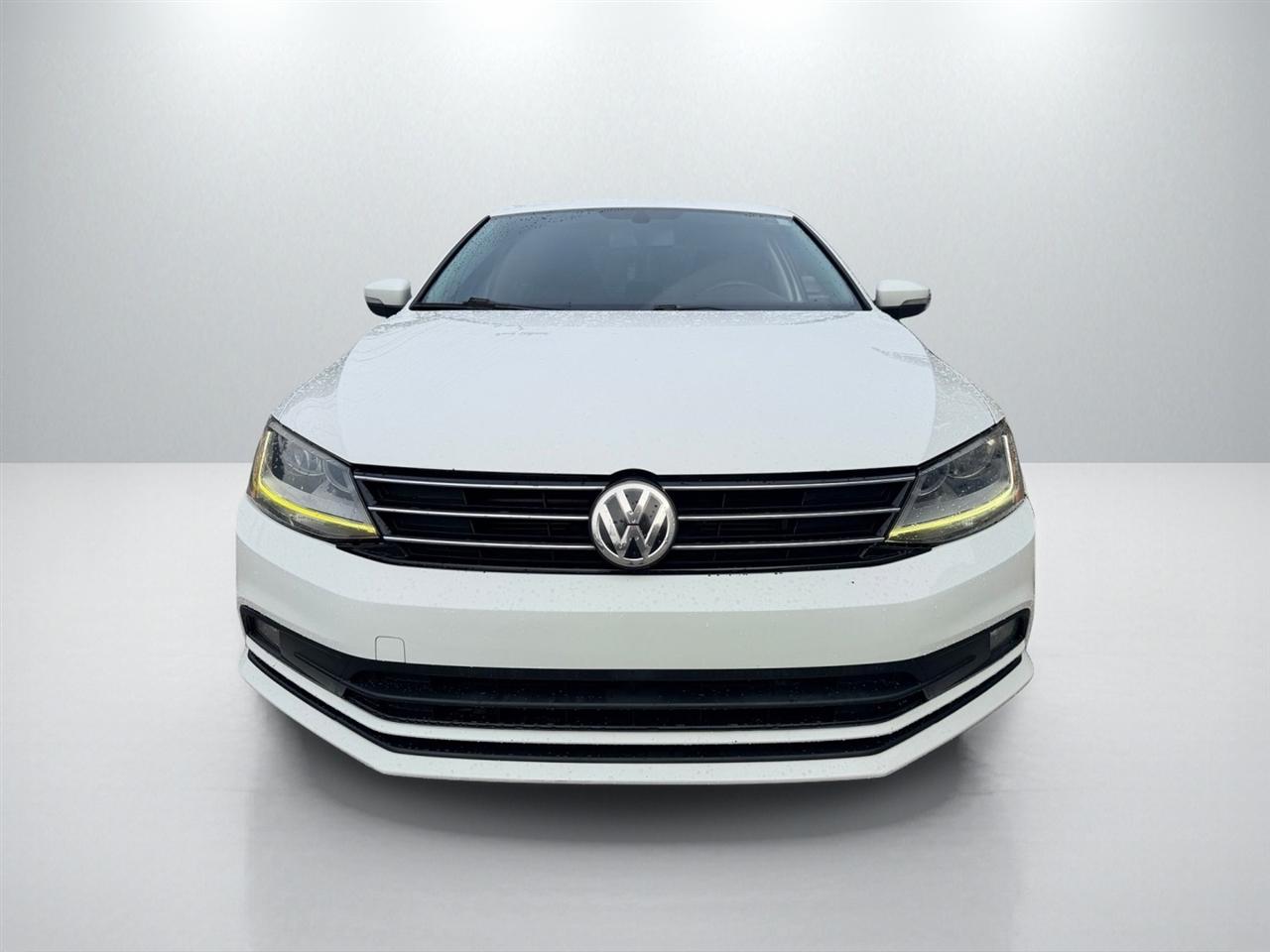 Volkswagen Jetta 1.8T SEL 6A 2017