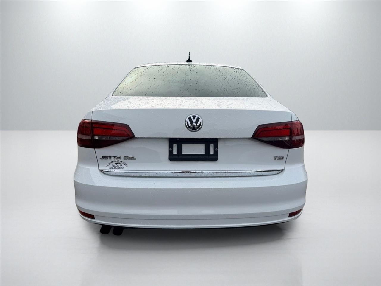 Volkswagen Jetta 1.8T SEL 6A 2017