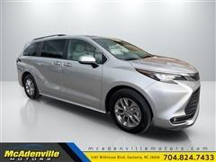 2025 Toyota Sienna 