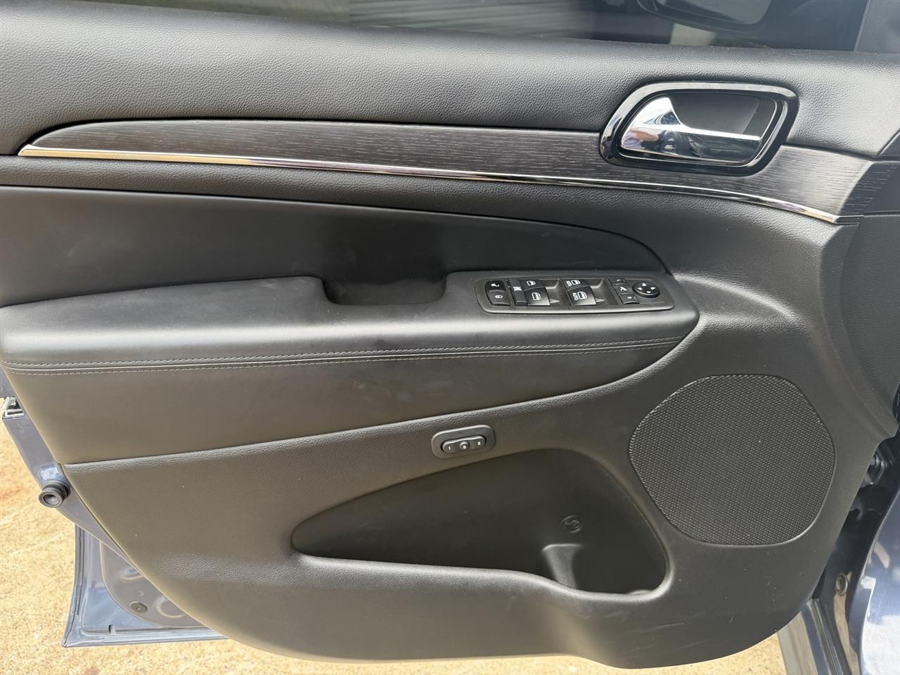 Jeep Grand Cherokee Overland 4WD 2021