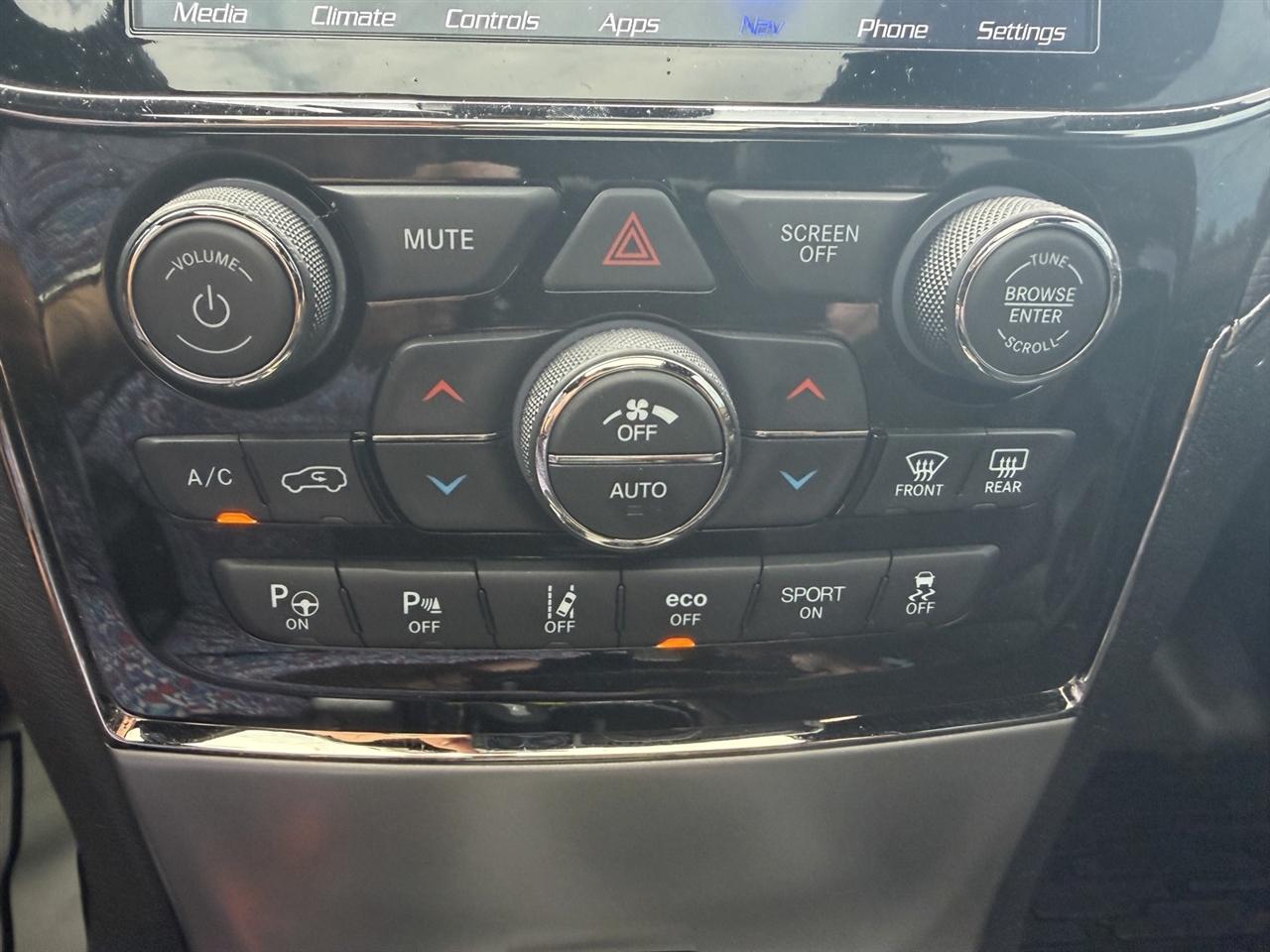 Jeep Grand Cherokee Overland 4WD 2021