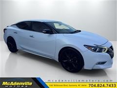 2017 Nissan Maxima 