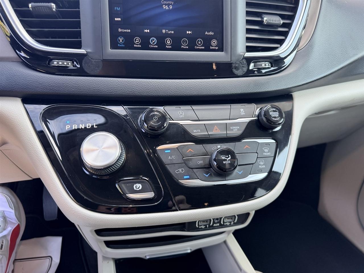 Chrysler Voyager LXI 2021