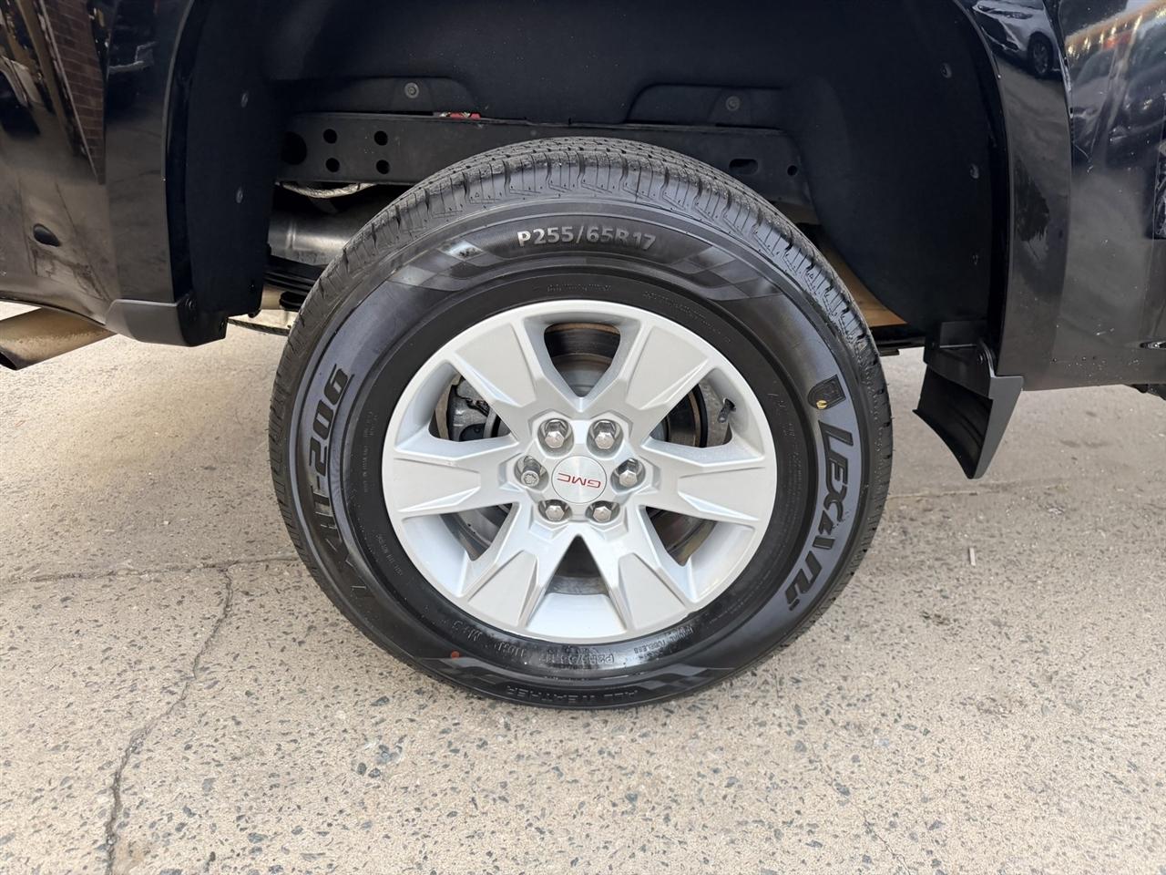 GMC Canyon SLE Crew Cab 2WD 2016