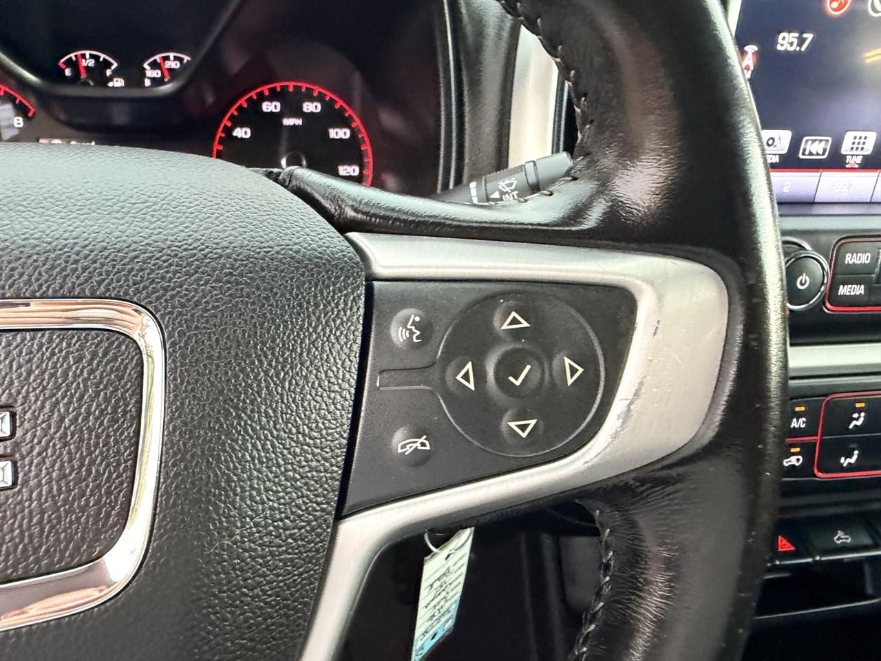 GMC Canyon SLE Crew Cab 2WD 2016
