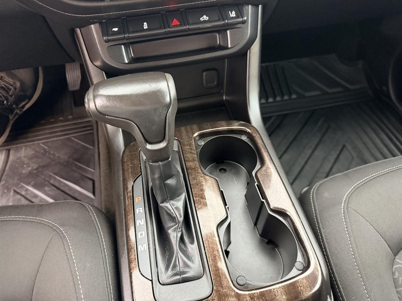 GMC Canyon SLE Crew Cab 2WD 2016