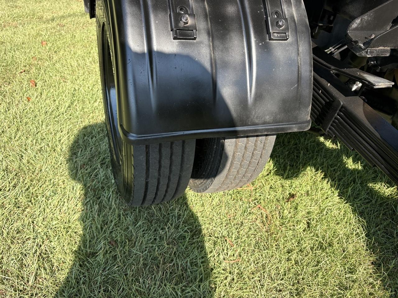 RAM 5500 Regular Cab LWB 4WD DRW 2023