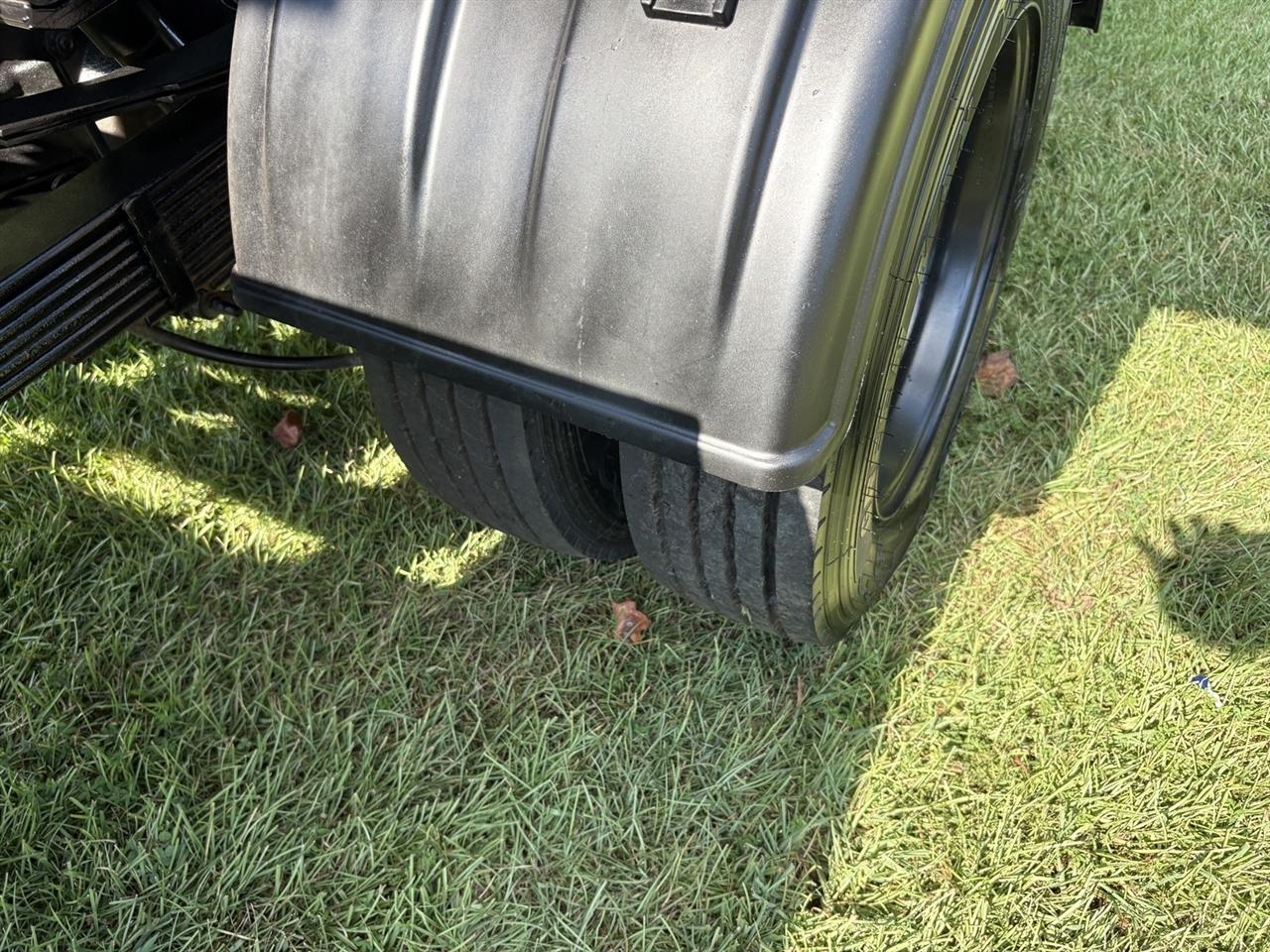 RAM 5500 Regular Cab LWB 4WD DRW 2023