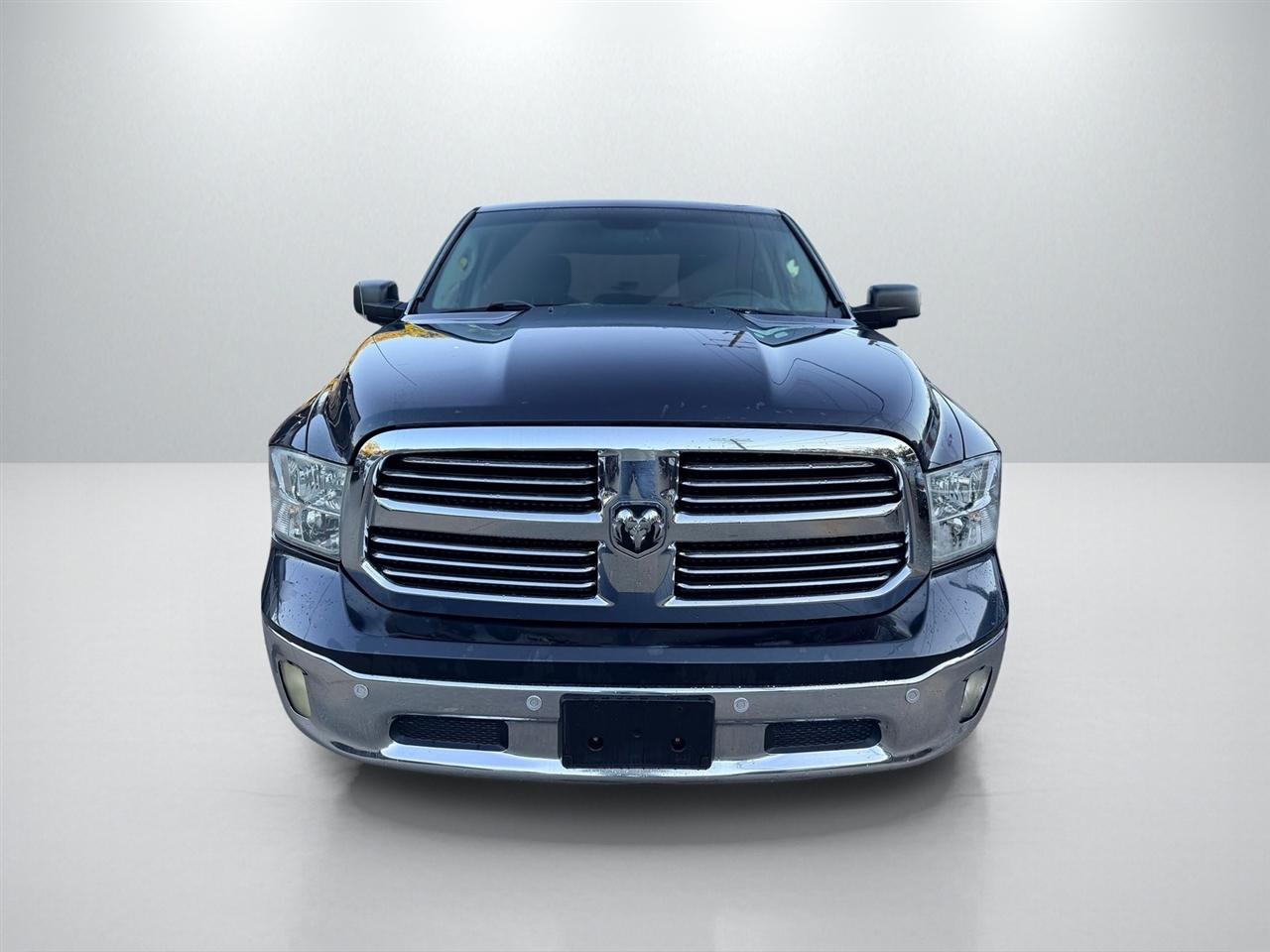 RAM 1500 SLT Crew Cab SWB 4WD 2014