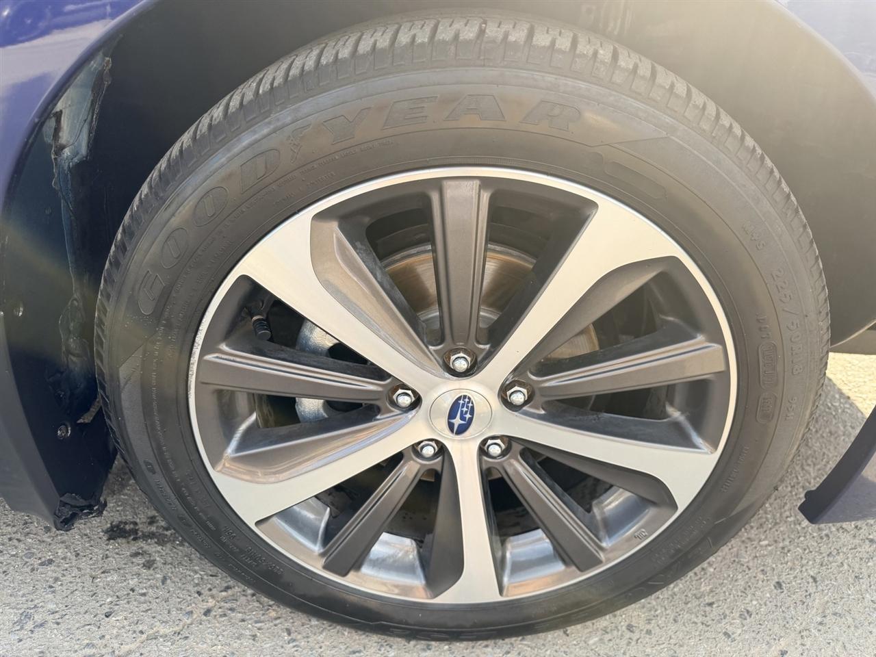 Subaru Legacy 2.5i Limited 2015