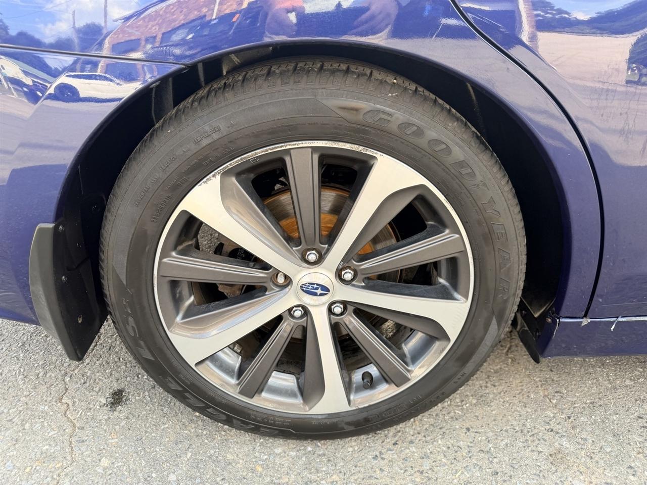 Subaru Legacy 2.5i Limited 2015