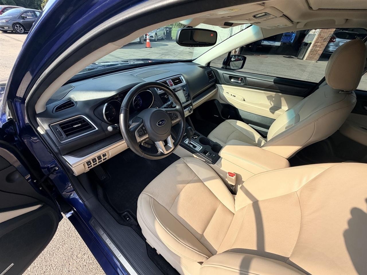 Subaru Legacy 2.5i Limited 2015