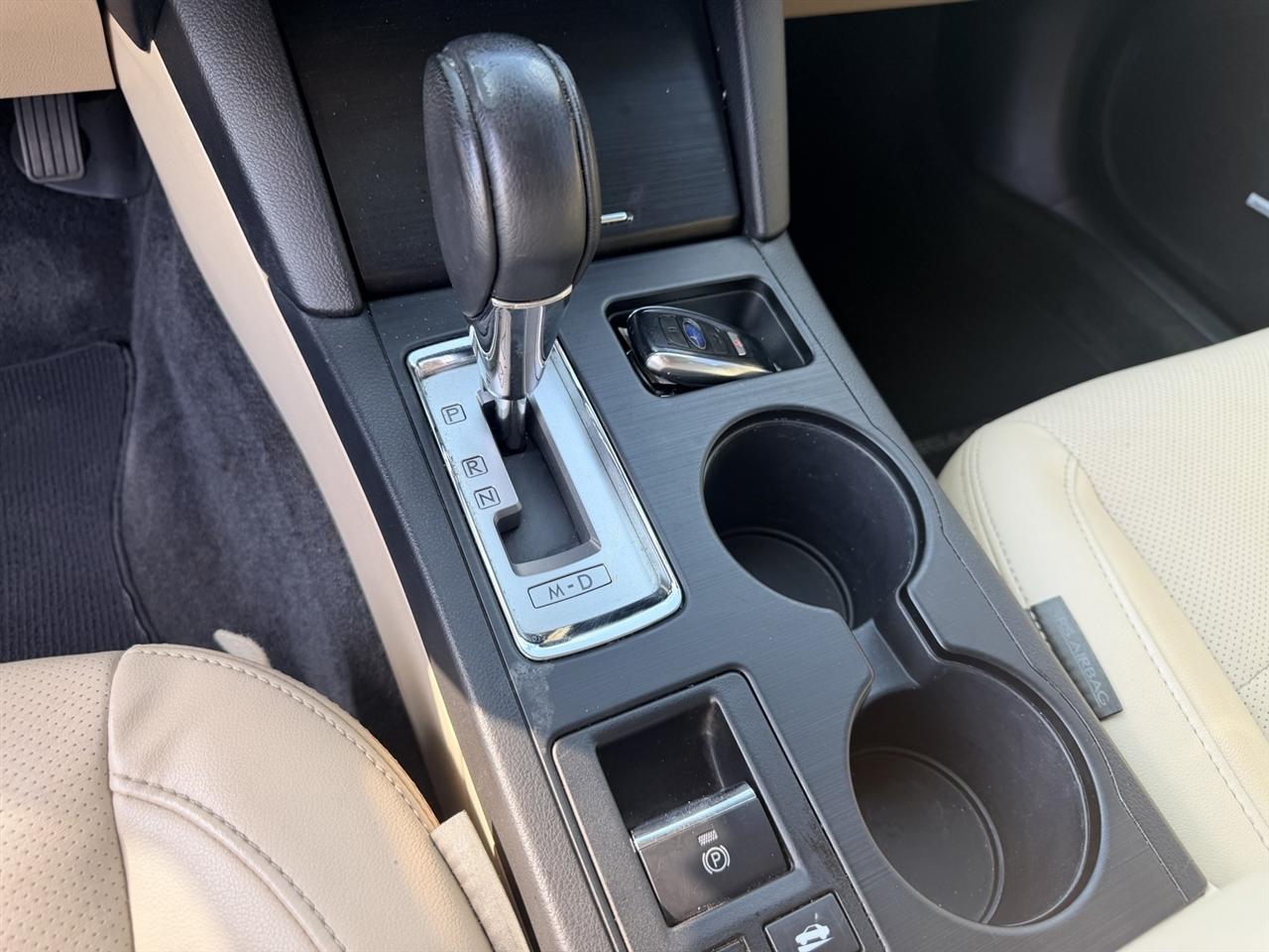 Subaru Legacy 2.5i Limited 2015