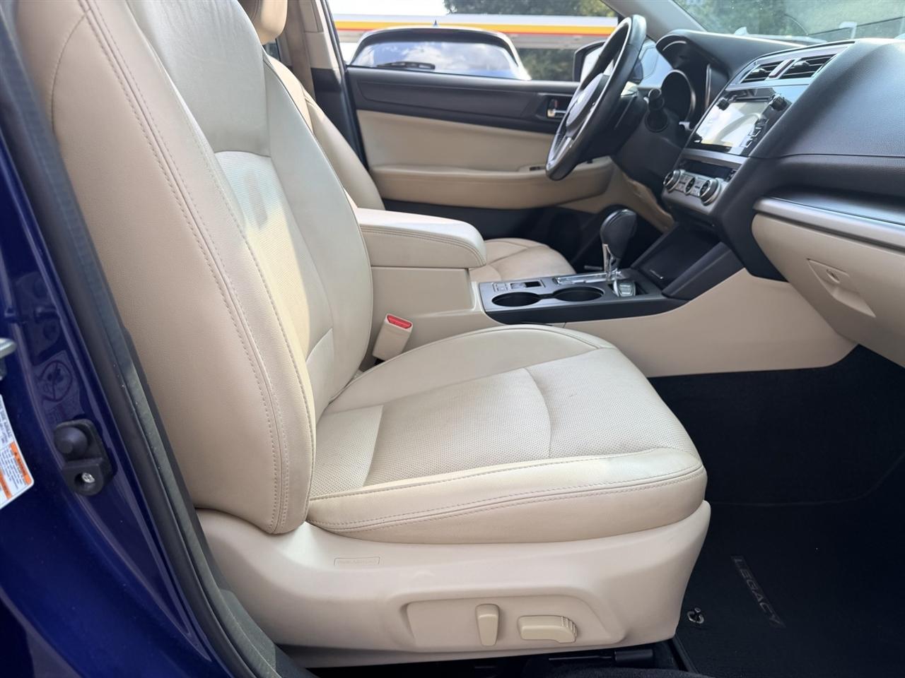 Subaru Legacy 2.5i Limited 2015