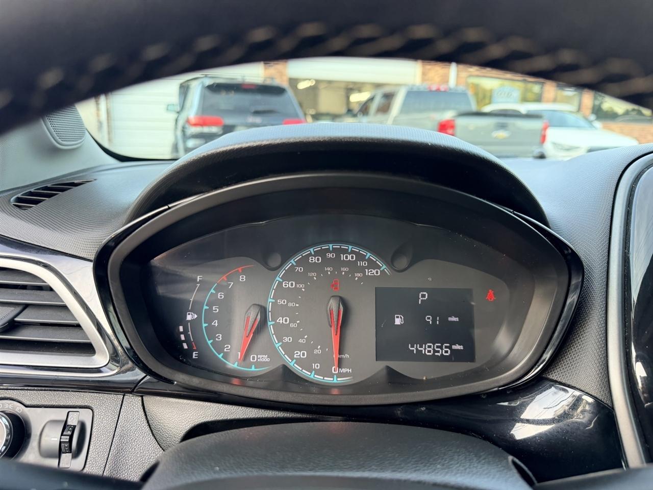 Chevrolet Spark photo 17