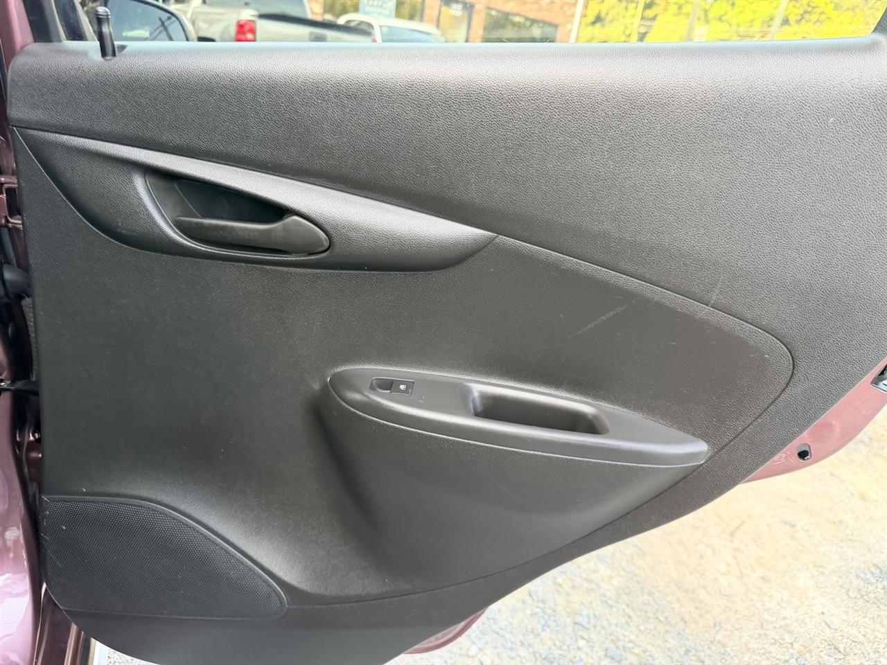 Chevrolet Spark photo 28