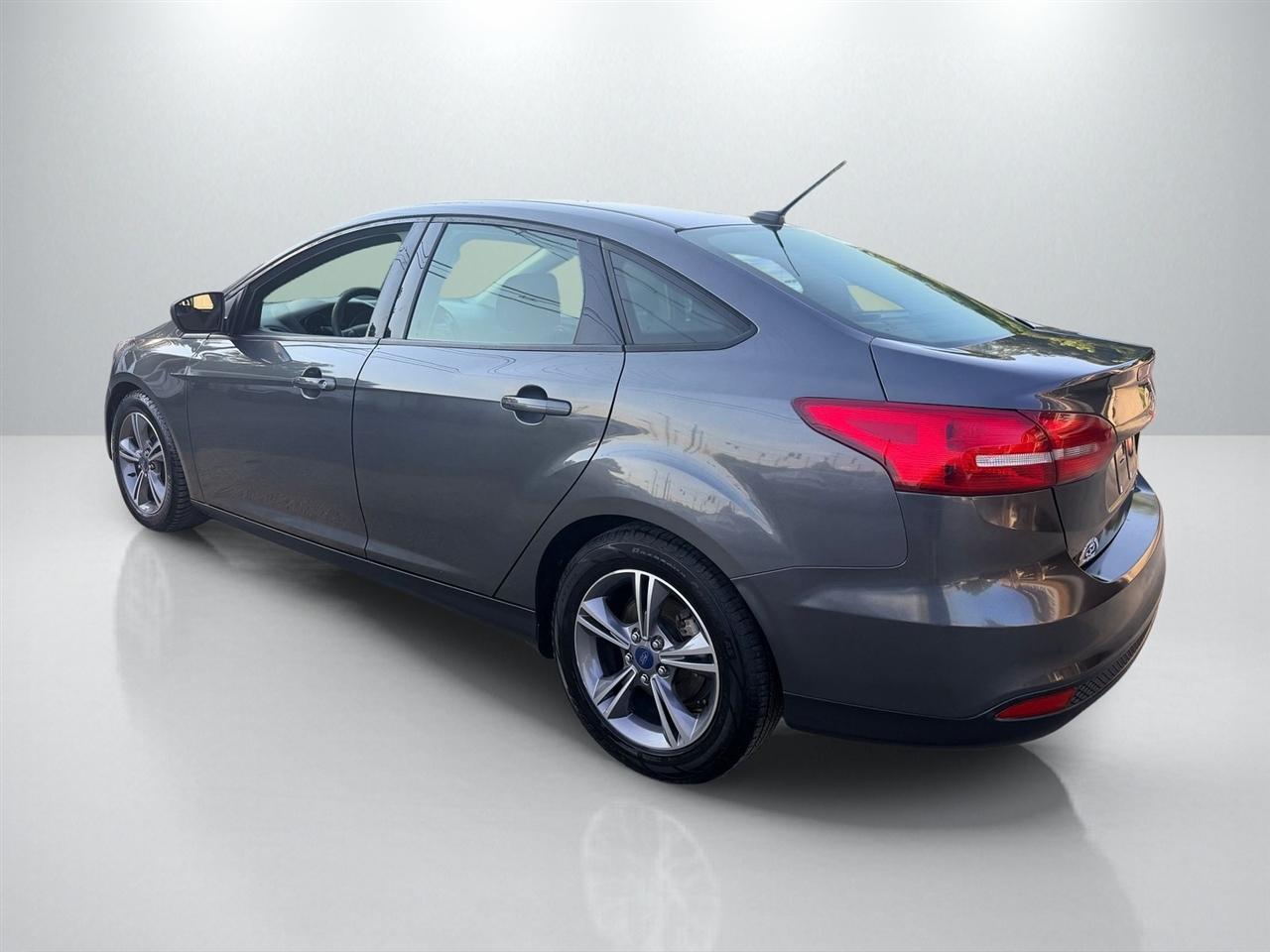Ford Focus SE Sedan 2018