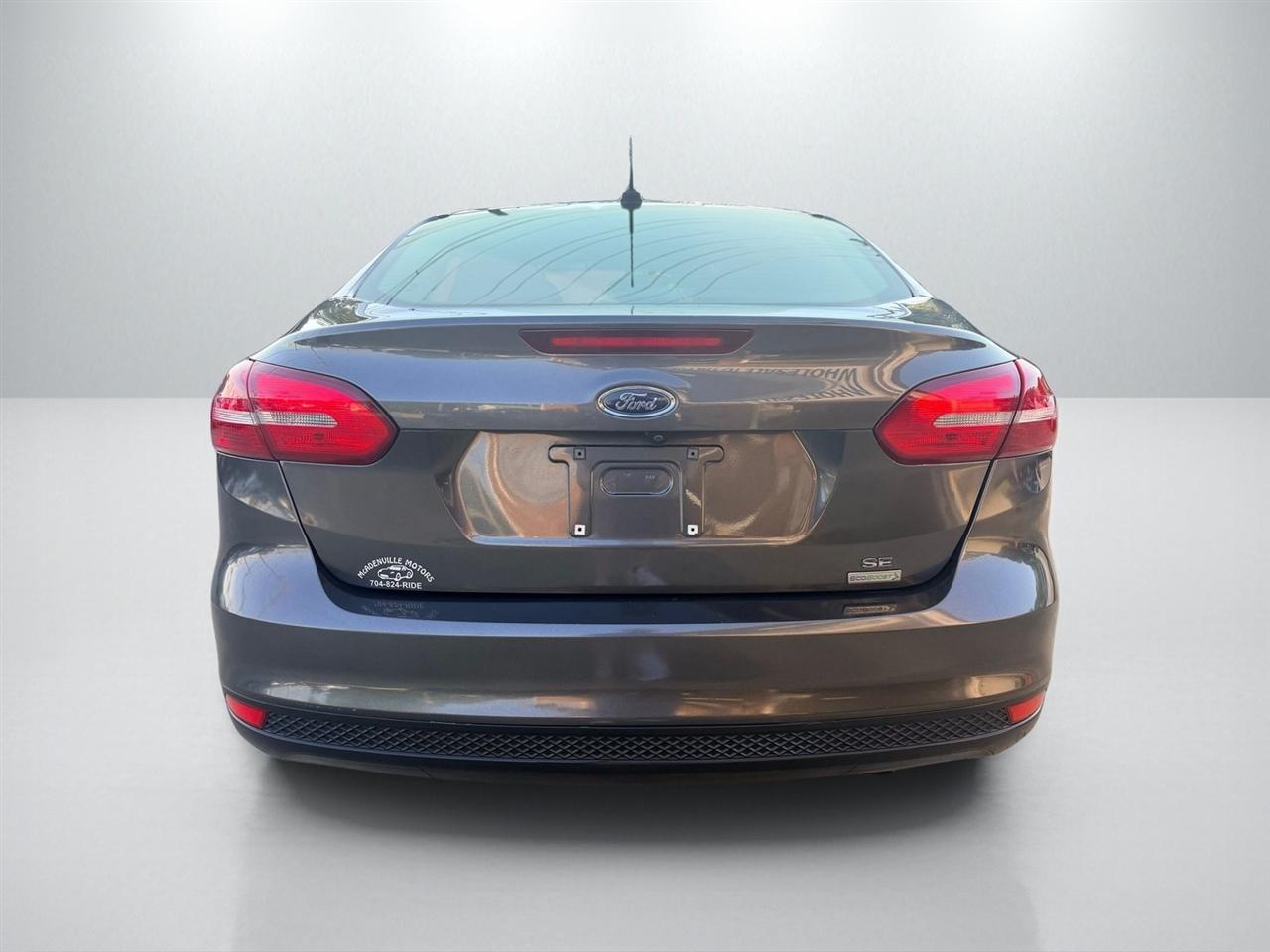 Ford Focus SE Sedan 2018