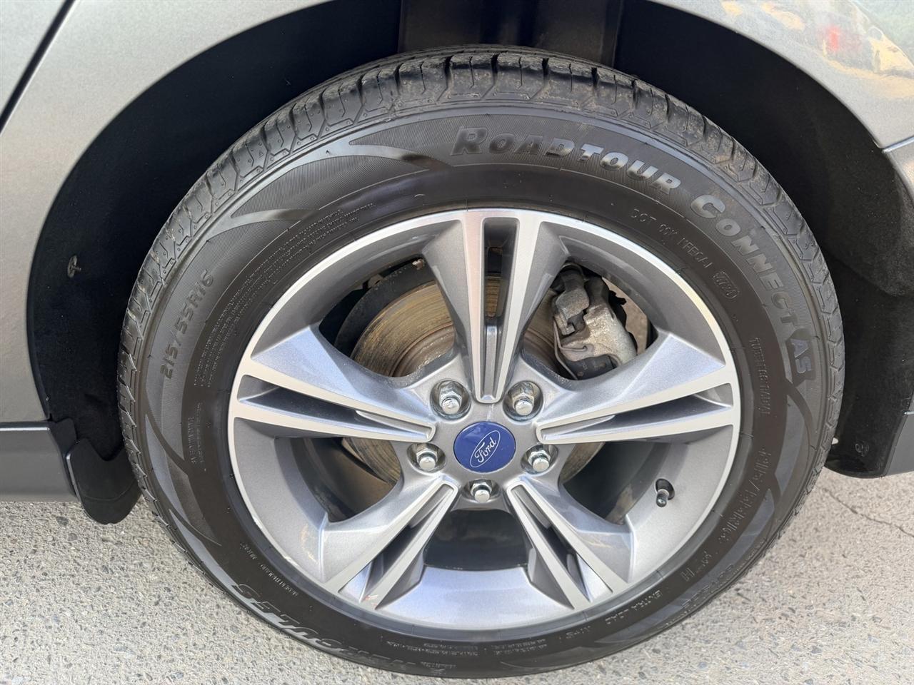 Ford Focus SE Sedan 2018