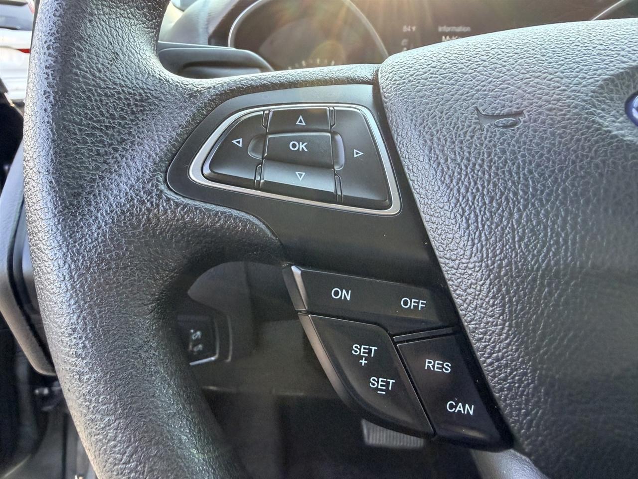 Ford Focus SE Sedan 2018