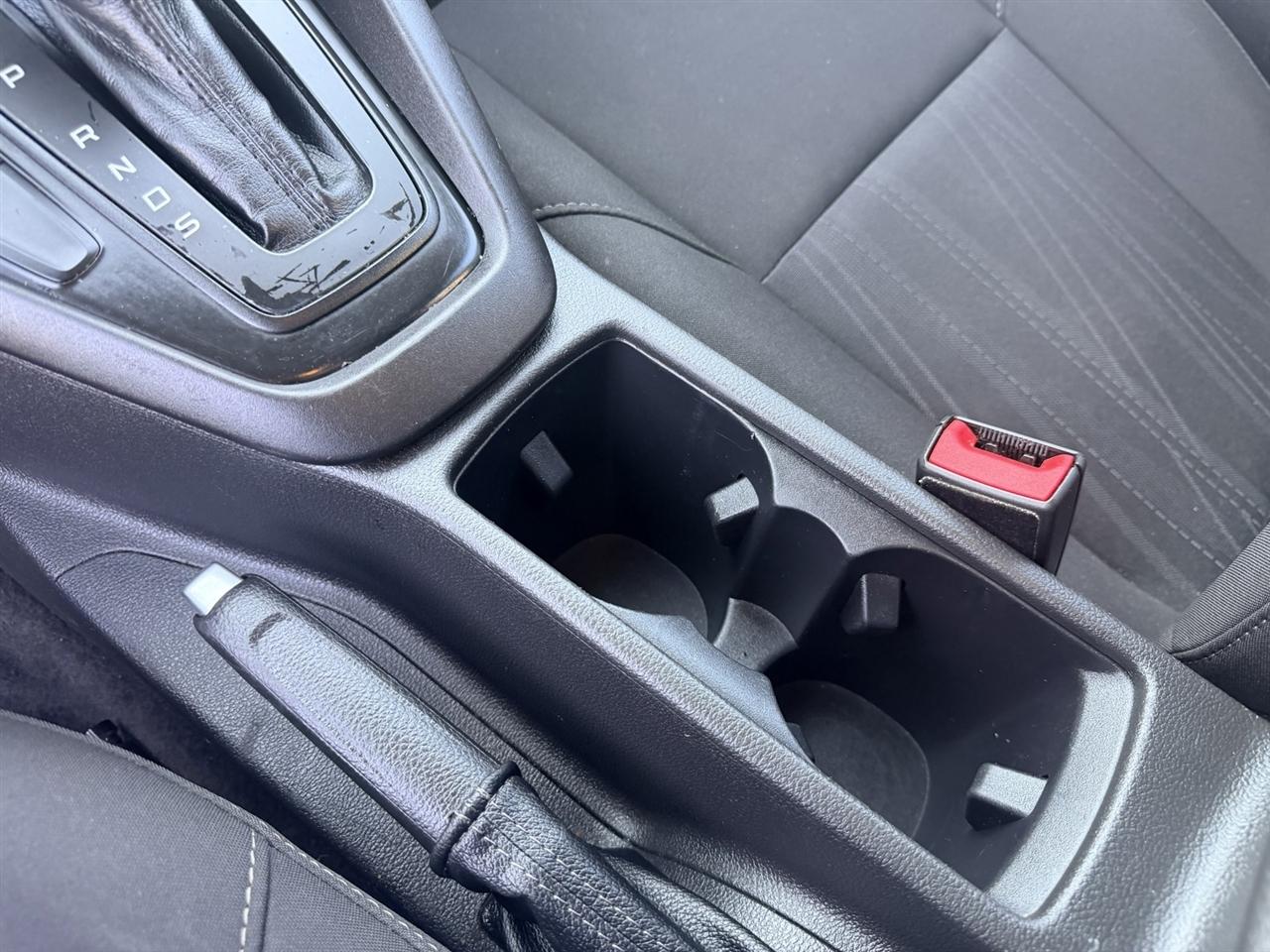 Ford Focus SE Sedan 2018